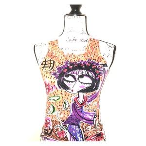 Adorable cartoon flirty top. Excellent condition.